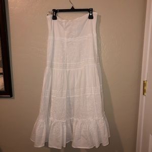 Pretty white flower skirt